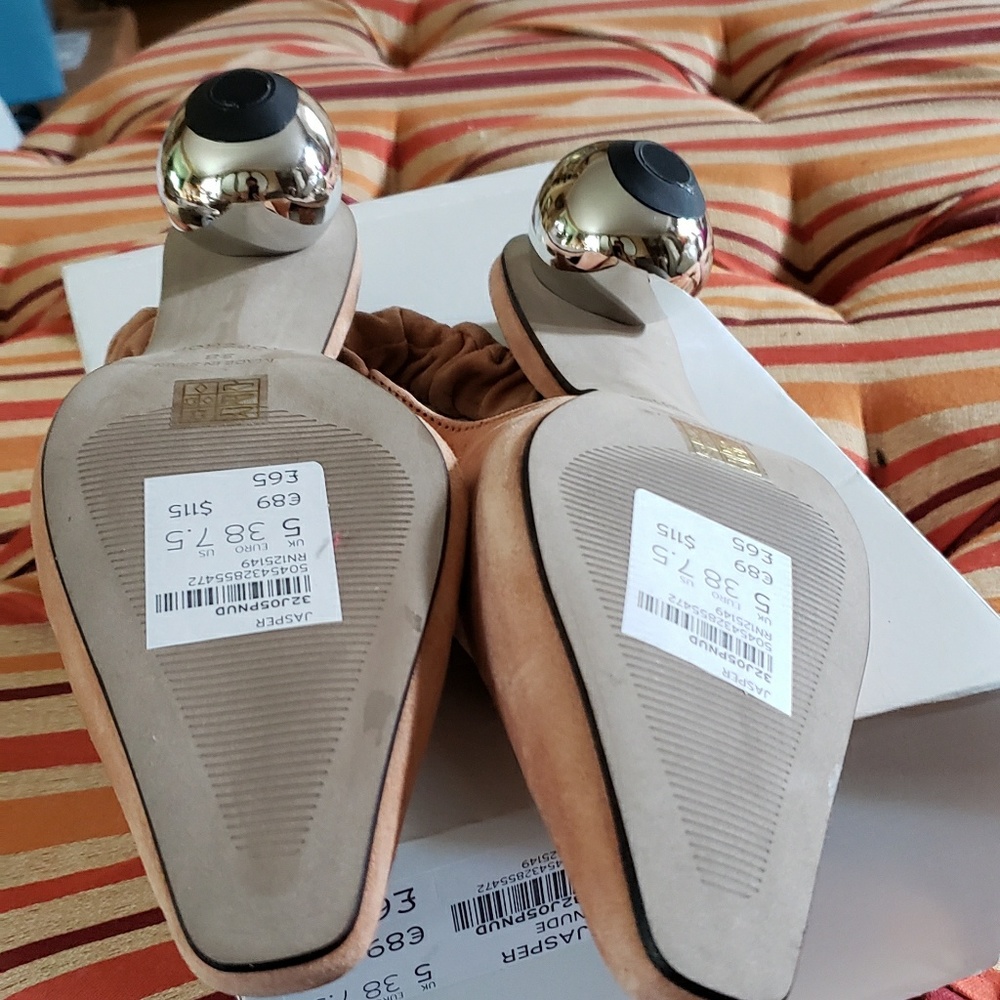 Sold somewhere else. - Picture 3 of 3